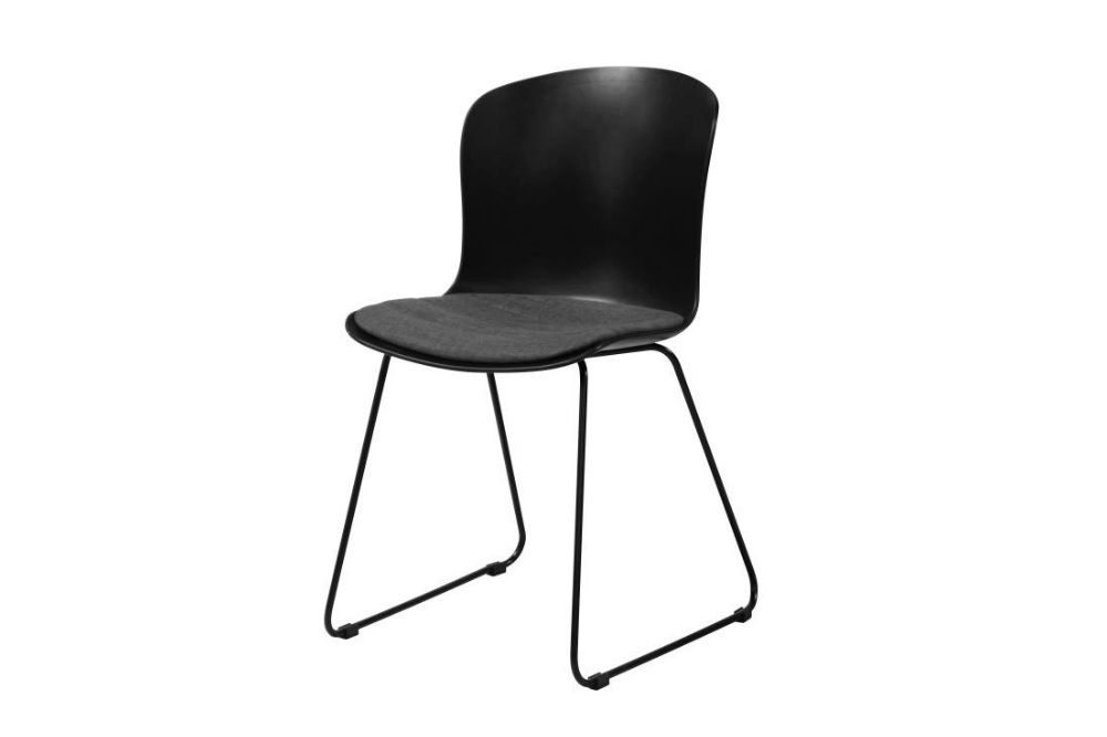 Dkton 23643 Dizajnová stolička Nerilla, čierna
